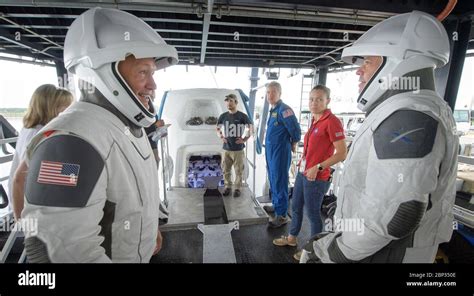 Spacex Dragon Crew Extraction Rehearsal Nasa Astronauts Doug Hurley