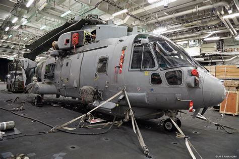 Royal Navy Landing Platform Helicopter Hms Ocean L12 At Flickr