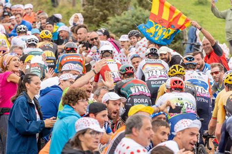 Tour De France Jai Hindley Berzeugt Zum Auftakt Der Tour De