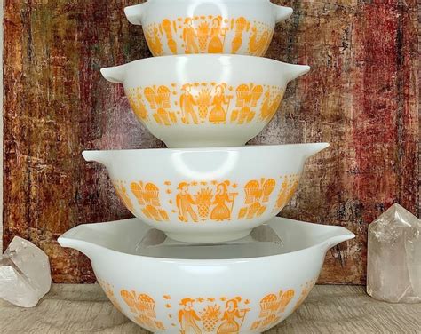 Vintage Pyrex Orange Butterprint Amish 442 Cinderella Bowl Pumpkin