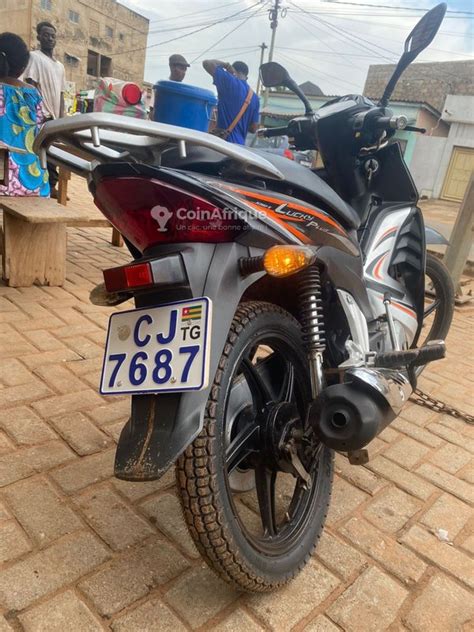 Motos Scooters Haojue 110 5 HJ 2019 Neufs Et Occasions Au Togo