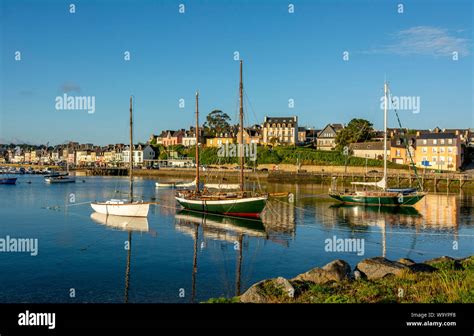 Crozon peninsula hi-res stock photography and images - Alamy