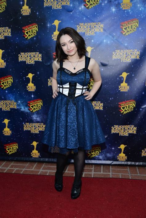 21 Best Jodelle Ferland Hot Bikini Swimsuit Pictures
