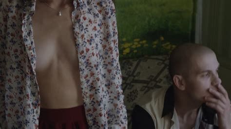 Nude Video Celebs Elizaveta Shakira Nude Complex Subject Slozhnopodchinennoe