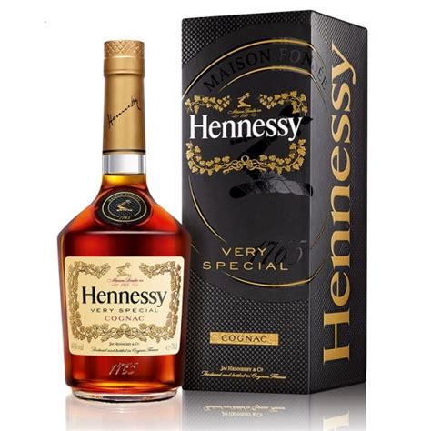 Hennessy VS Cognac - 70cl - Single Bottle