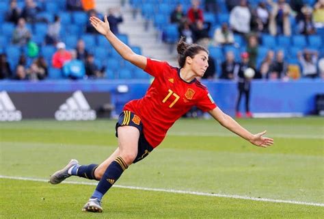 Top 10 Best Spanish Women Soccer Players - Discover Walks Blog