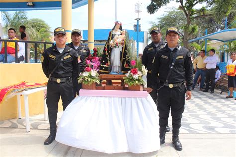 Homenaje A Santa Rosa De Lima Patrona De La Polic A Nacional Del Per