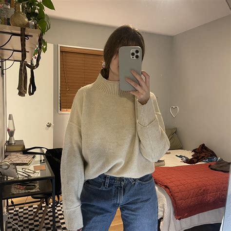 Universal Thread Women S Jumper Depop