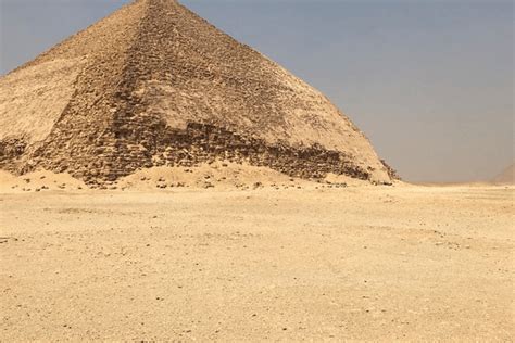 10 Facts About The Black Pyramid - More than 1?