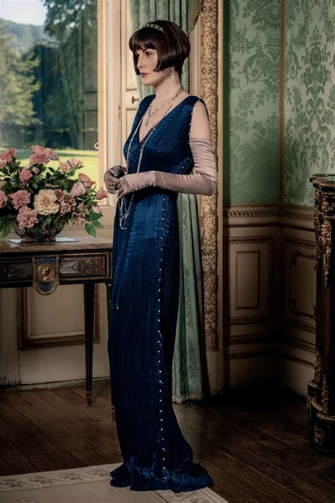 A Downton Abbey Halloween Costume For Every Mood | Downton abbey