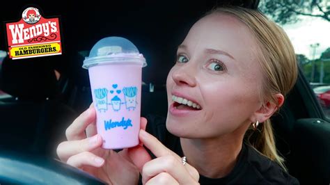 Wendy S New Triple Berry Frosty Review Youtube