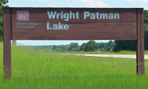 Wright Patman Lake in East Texas, lake location, fishing, lake water ...