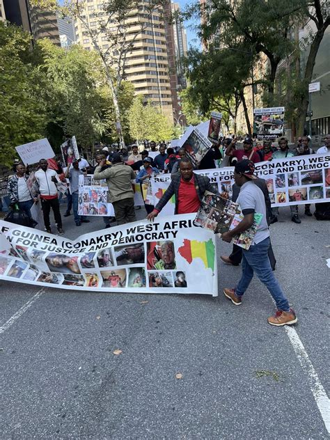 Manifestation à New York la réclamation des forces vives de Guinée