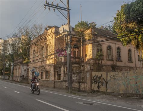 Tombado Como Patrim Nio Municipal Casar O De Florian Polis Est Abandonado