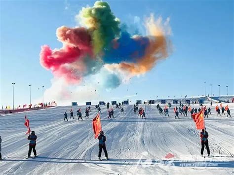 巩固和扩大“带动三亿人参与冰雪运动”成果 群众冰雪热情点燃元旦假期新体育网