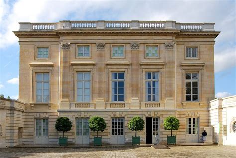 Marie Antoinette S Estate Petit Trianon Neoclassical Design French