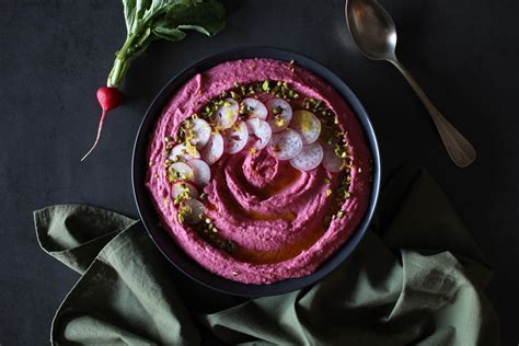 Lemon Beet Hummus Made In 10 Minutes Great For Snacking Or As A Sandwich Spread Rveganrecipes