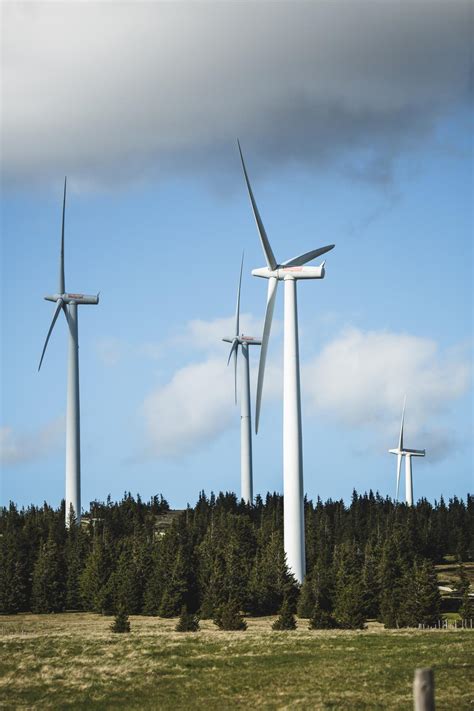 Steinriegel Windpark In Den Alpen