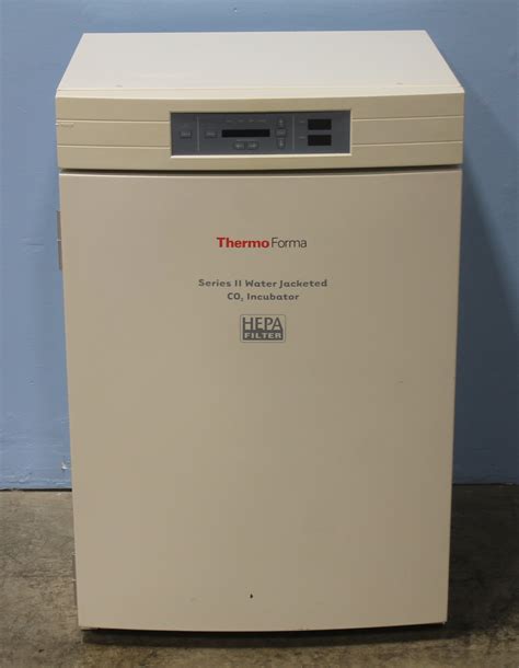 Thermo Forma Series Ii Water Jacketed Co Incubator