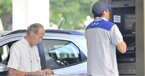 Jueves De Descuentos Para Cargar Nafta En Ypf Con Cuenta Dni Del Banco