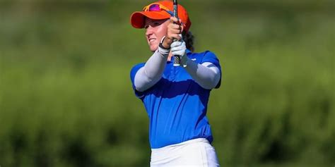 Florida Sophomore Karoline Tuttle Takes The Lead At Dixie Women S Amateur