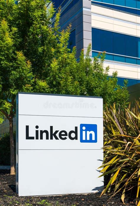 Linkedin Corporate Headquarters Editorial Photo Image Of Blue Social