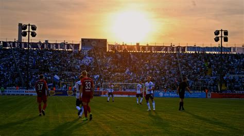 Gr Nwalder Stadion Soll Ausgebaut Werden Liga Kicker