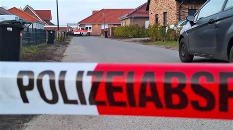 Landkreis Rotenburg Vier Tote Nach Sch Ssen Ein Kind Darunter