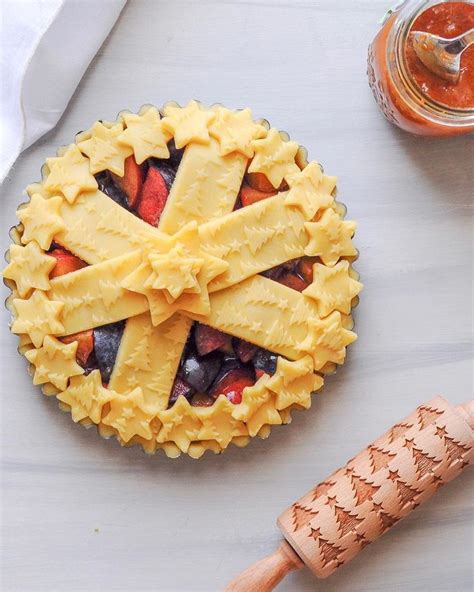 Embossed Tree Pie Dough With Strip Spoke Style Crust With Cutout Star