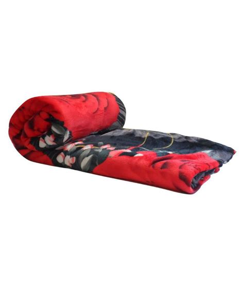 Snuggle Double Wool Blend Red Floral Quilt - Buy Snuggle Double Wool