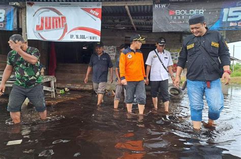 Kades Tasam Dampingi Wakil Bupati Bengkalis Dan Dinas Pupr Ke Lokasi