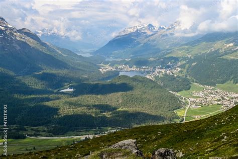 Foto De St Moritz Muottas Muragl Celerina Seenplatte St