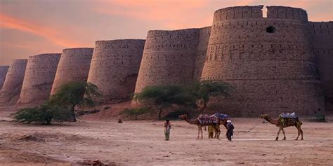 Derawar Fort - History Of Pakistan