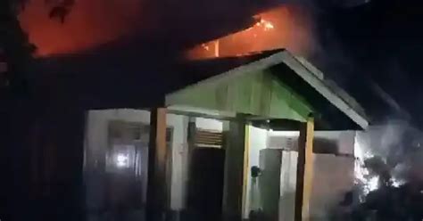 Rumah Dan Sepmor Milik Warga Abdya Ludes Terbakar