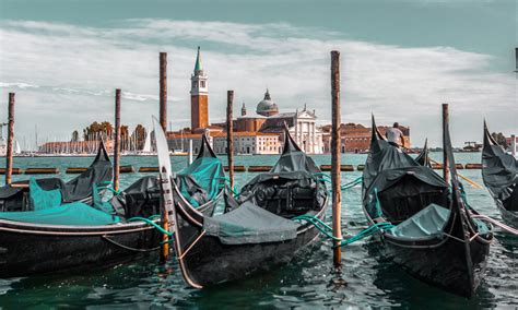 Murano And Burano Islands Guided Tour By Private Boat