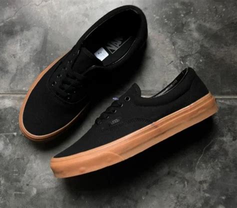 Men's Vans Slip On Shoes With Original Packaging. | Best online ...