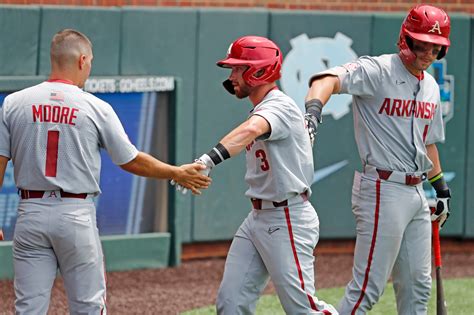 UNC-Arkansas baseball video highlights, score in super regional Game 1