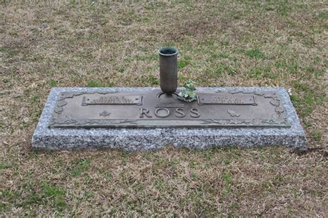 Nancy Lou Bagwell Ross Monumento Find A Grave