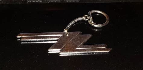 Vintage Zz Top Keychain Key Fob Original Souvenir From Eliminator