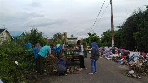 Satgas Kebersihan Banjarmasin Utara Gelar Aksi Pungut Sampah Di Tps