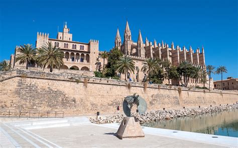 Palaces And Palm Trees The Best Things To Do In Palma Mallorca