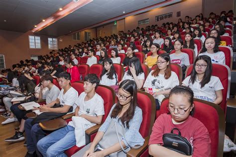 全国高校“学习新思想千万师生同上一堂课”广东启动仪式暨首场授课在我校举行华南师大新闻网