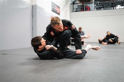 Mastering The Art Of Brazilian Jiu Jitsu Bjj A Beginners Guide To