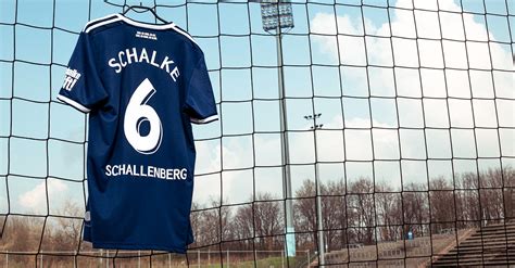 Getragenes S04 Sondertrikot Von Schalke Spieler Ron Schallenberg