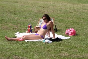 Imogen Thomas Bikini In A London Park The Drunken Stepforum A Place To Discuss