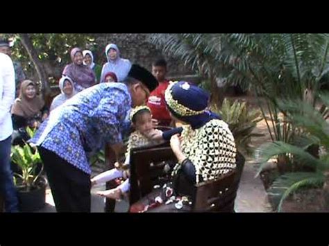 Acara Siraman Bulanan Adat Sunda Youtube