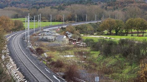 La reforma del ferrocarril de Lugo a Ourense no estará acabada hasta el