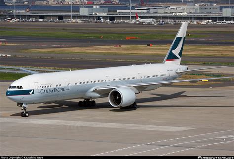 B KPO Cathay Pacific Boeing 777 367ER Photo By Kazuchika Naya ID