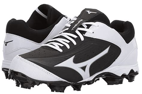 16 Best Softball Cleats