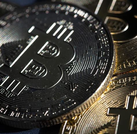 Bitcoin fällt Freude über US Zulassung für Fonds verpufft WELT